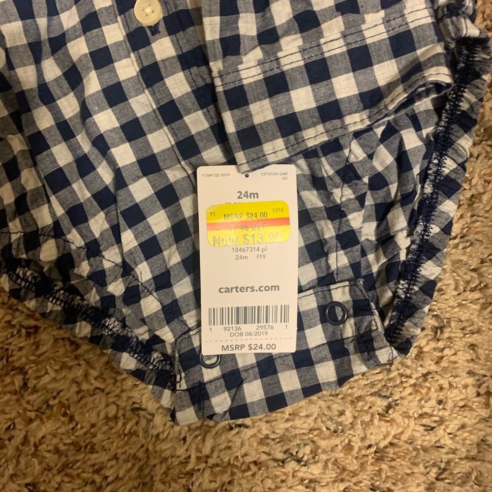 Baby Boy Carter’s button down - Picture 4 of 11